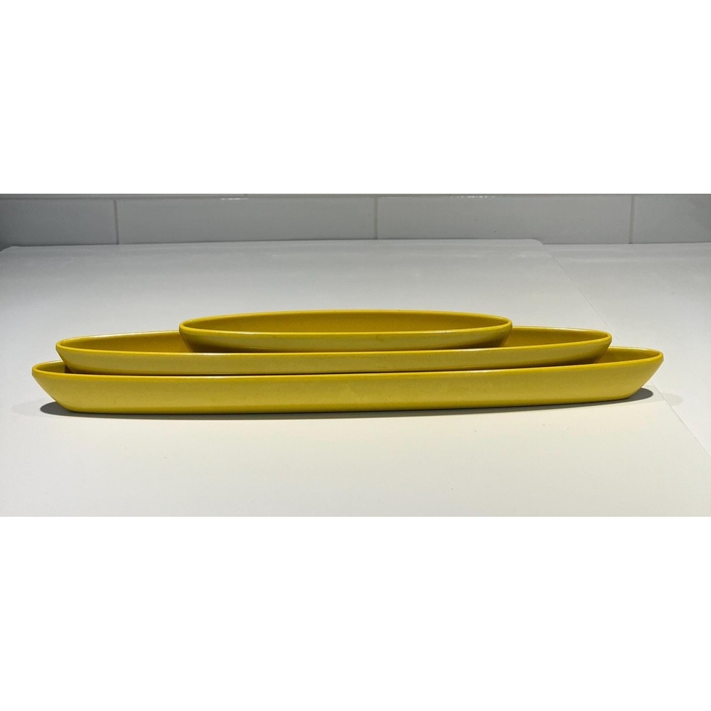 MCM Olive Boat Tray Melamine Melmac Yellow Set of 3 - Picture 8 of 15